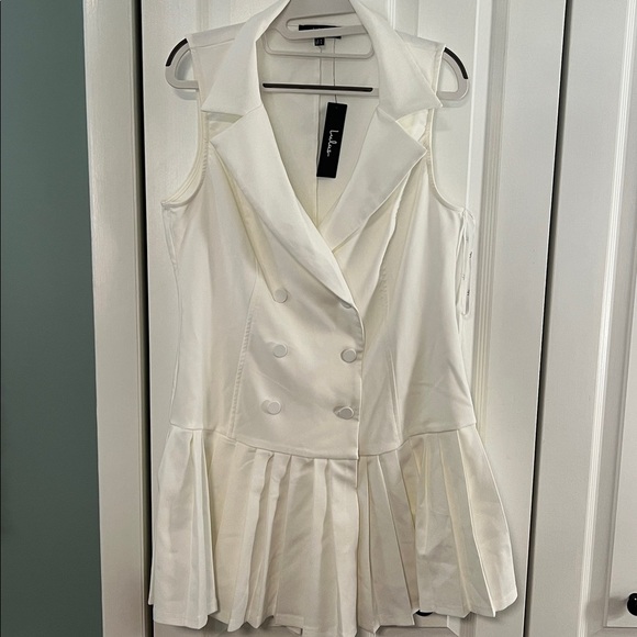 Lulus Posh Vision White Sleeveless Blazer Pleated Mini Dress Size XL - Picture 5 of 9